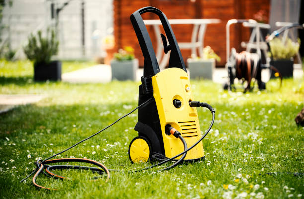 Best Driveway Cleaning and Restoration in Georgetown, CT